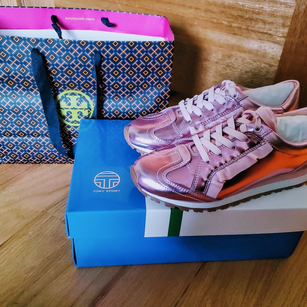 Tory Burch sneakers. New.